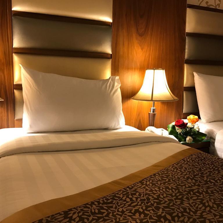 Province Al Sham Hotel Медина Экстерьер фото