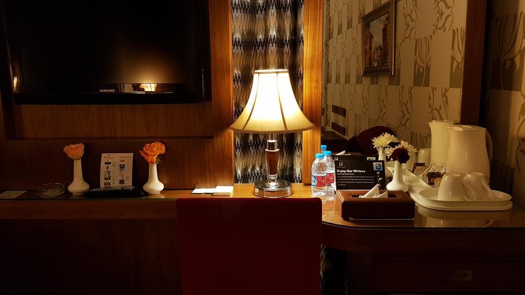 Province Al Sham Hotel Медина Экстерьер фото